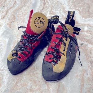 Rock Climbing shoes ~ 6 1/2